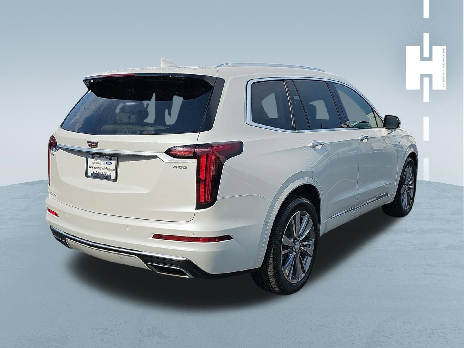 Used 2021 Cadillac XT6 Premium Luxury FWD image 3