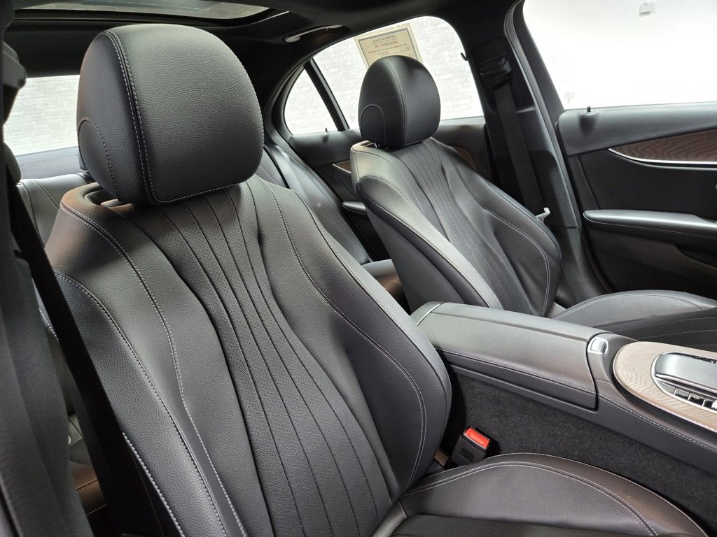 Used 2022 Mercedes-Benz E 350 4MATIC Sedan image 59