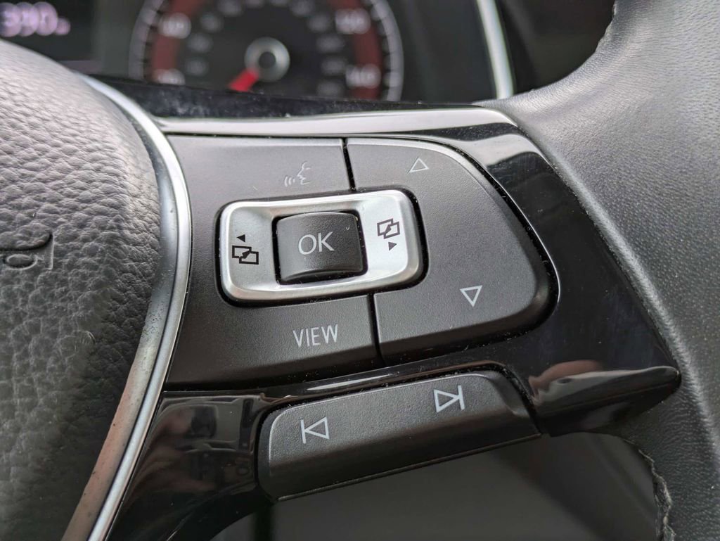 Used 2019 Volkswagen Jetta SE FWD image 33