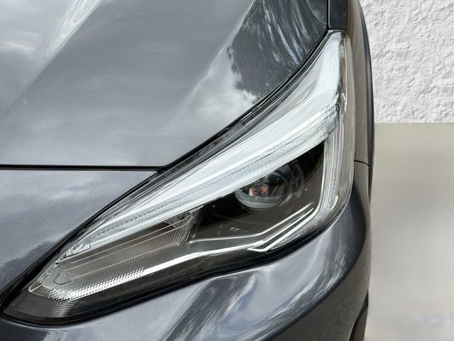 Used 2023 Subaru Crosstrek 2.5i Limited w/ Moonroof Package image 9