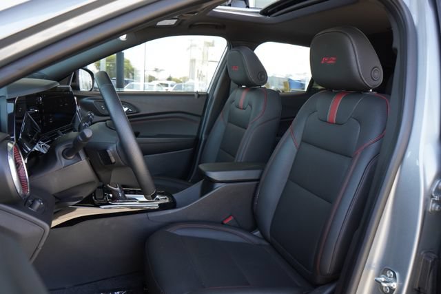 Used 2026 Chevrolet Trax RS w/ Sunroof Package FWD image 27