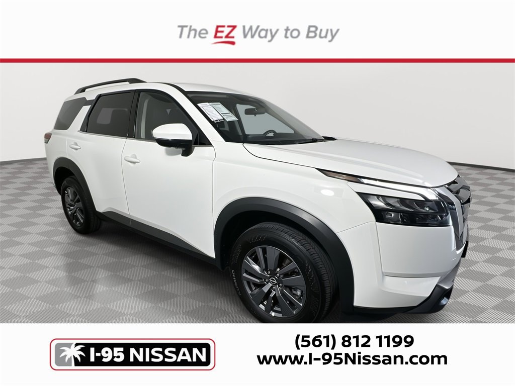Certified 2024 Nissan Pathfinder SV