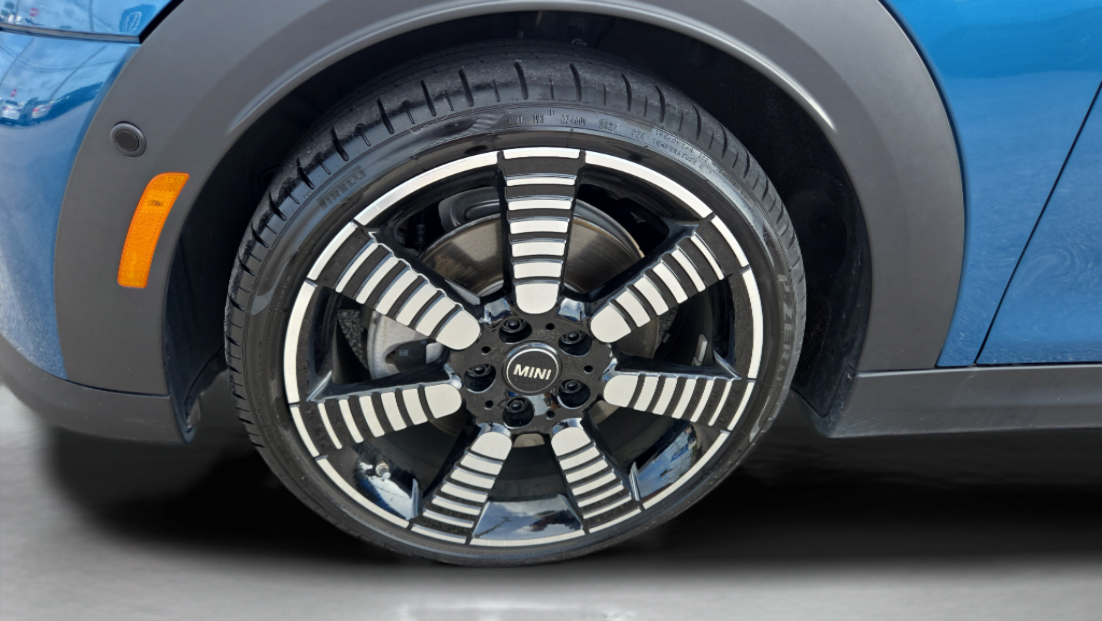 Used 2023 MINI Cooper S FWD image 38