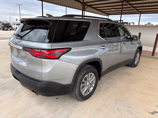 Used 2023 Chevrolet Traverse LT FWD image 8