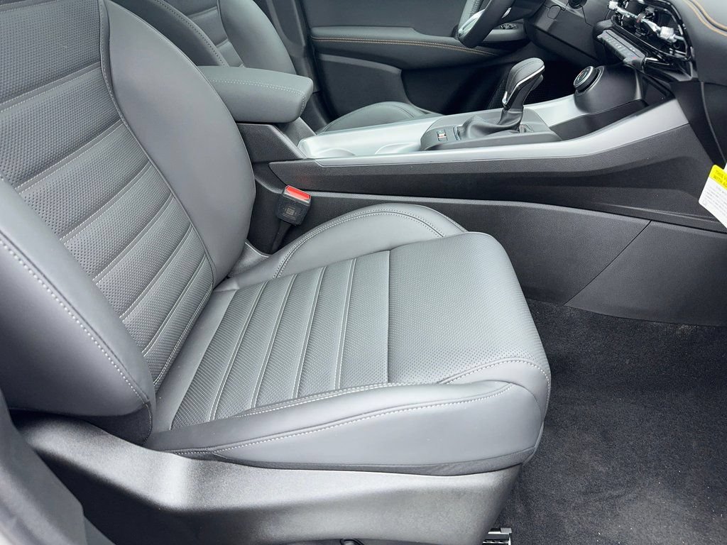 New 2025 Alfa Romeo Tonale w/ Premium Package AWD/4WD image 45