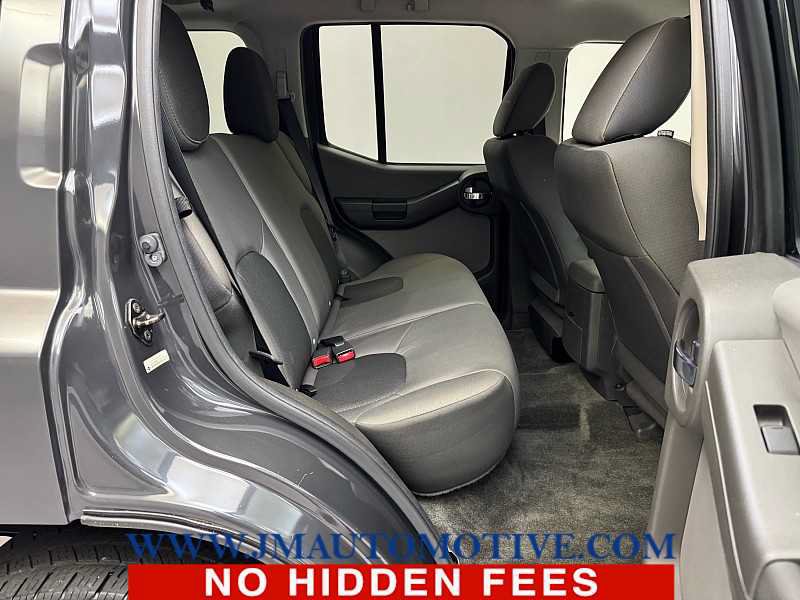 Used 2015 Nissan Xterra S w/ Value Package AWD/4WD image 17