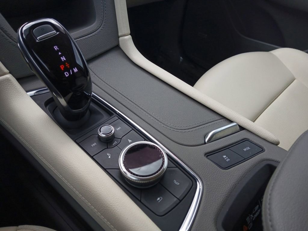 Used 2021 Cadillac XT5 Premium Luxury FWD image 22
