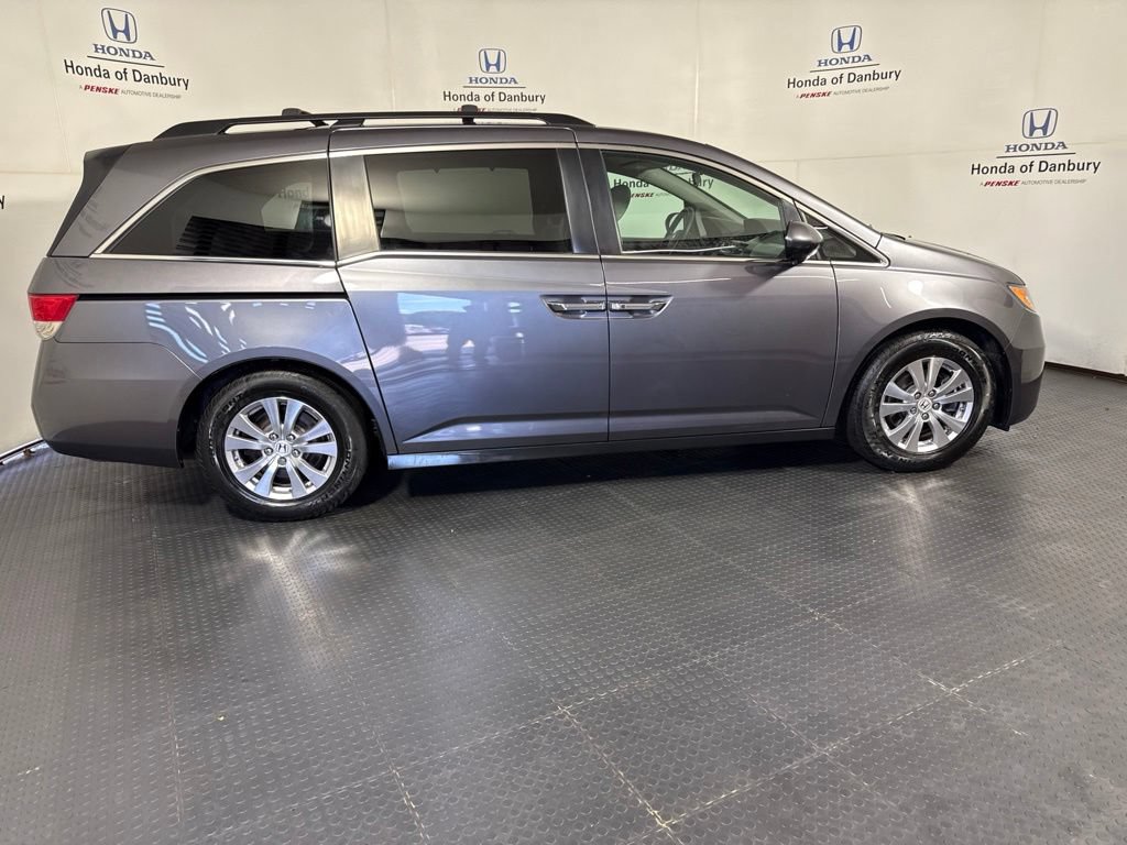 Used 2016 Honda Odyssey SE image 3