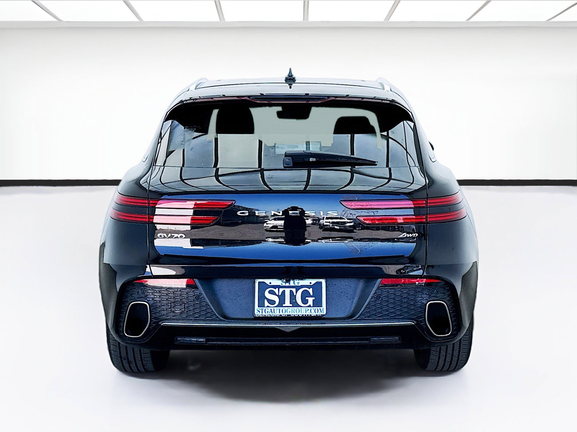 Used 2024 Genesis GV70 2.5T w/ Select Package image 5
