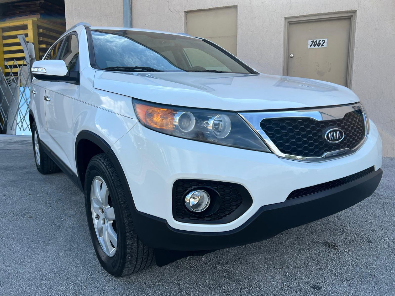 Used 2013 Kia Sorento LX w/ Convenience Pkg image 18
