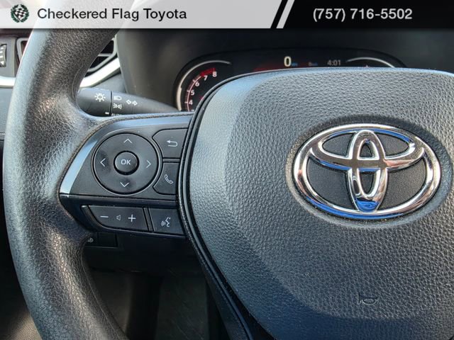 Used 2024 Toyota RAV4 XLE FWD image 14