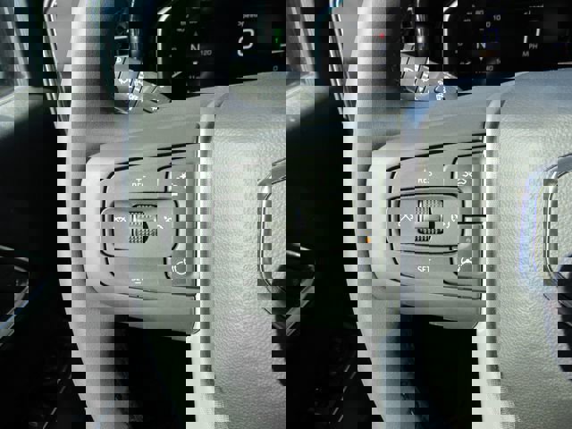 New 2026 GMC Sierra 1500 Elevation image 16