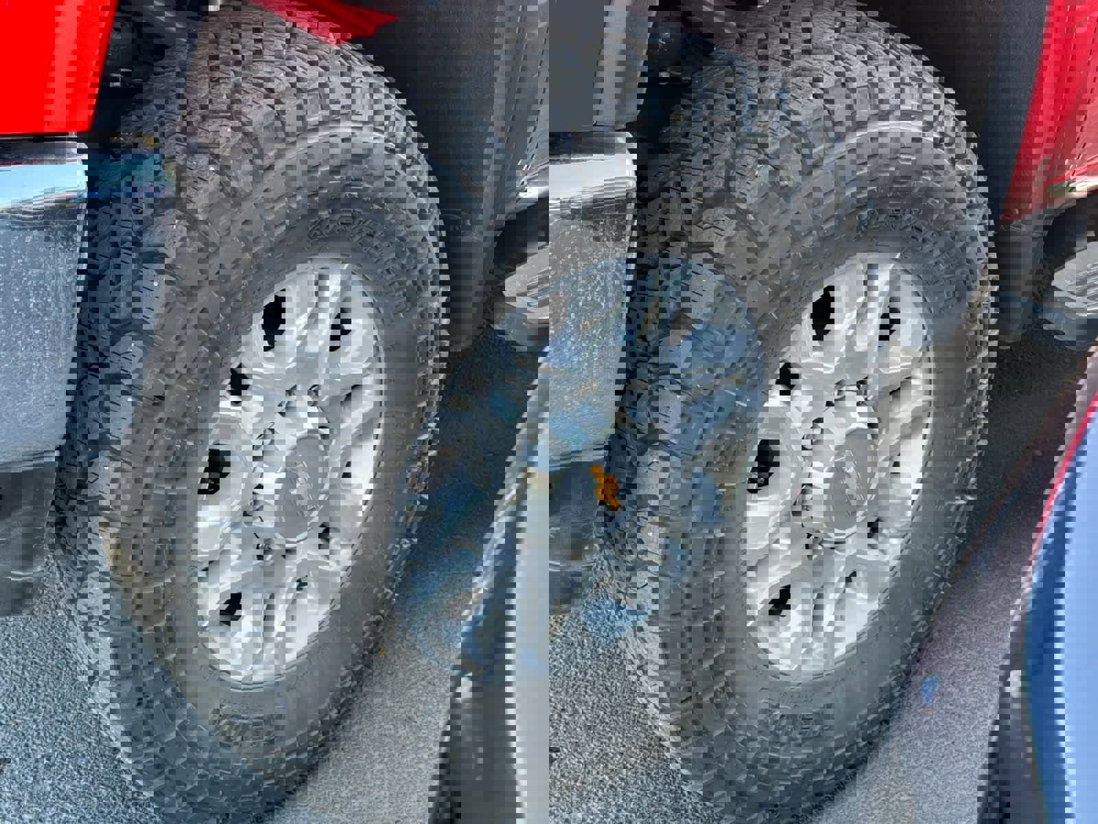 Used 2022 Chevrolet Silverado 3500 LTZ w/ LTZ Convenience Package image 7