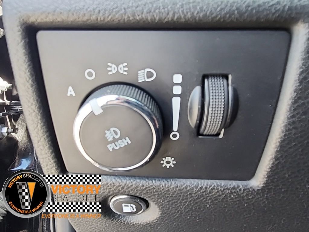 Certified 2022 Jeep Grand Cherokee Laredo X image 14