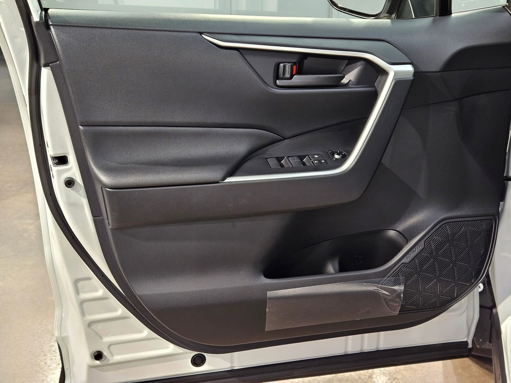 New 2025 Toyota RAV4 LE image 11