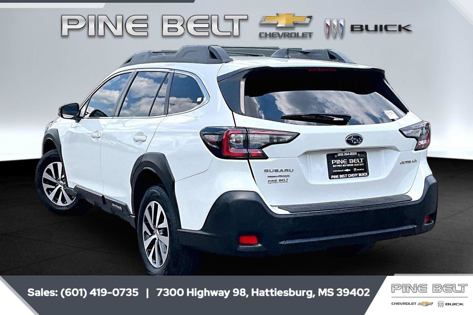 Used 2024 Subaru Outback Premium w/ Popular Package #1A AWD/4WD image 2