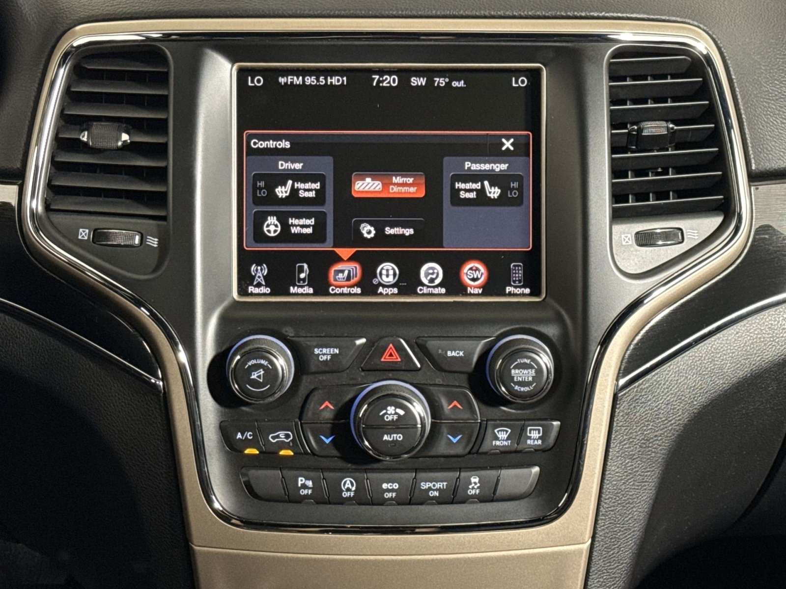 Used 2016 Jeep Grand Cherokee Limited 75th Anniversary AWD/4WD image 21