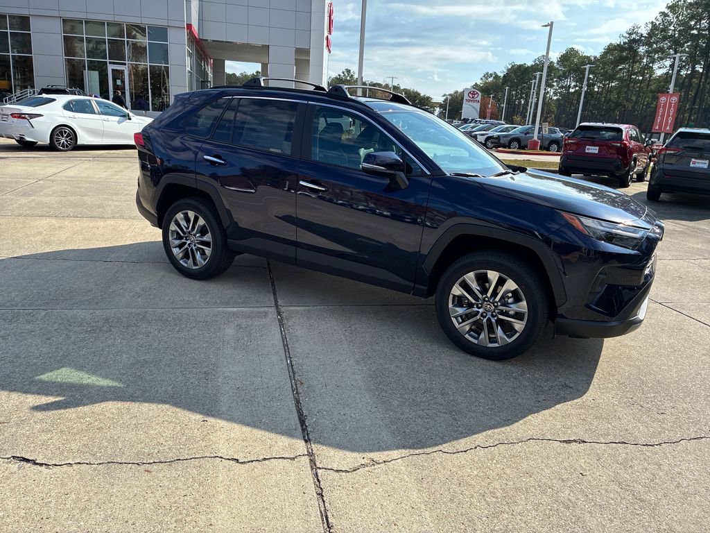 New 2025 Toyota RAV4 Limited image 9