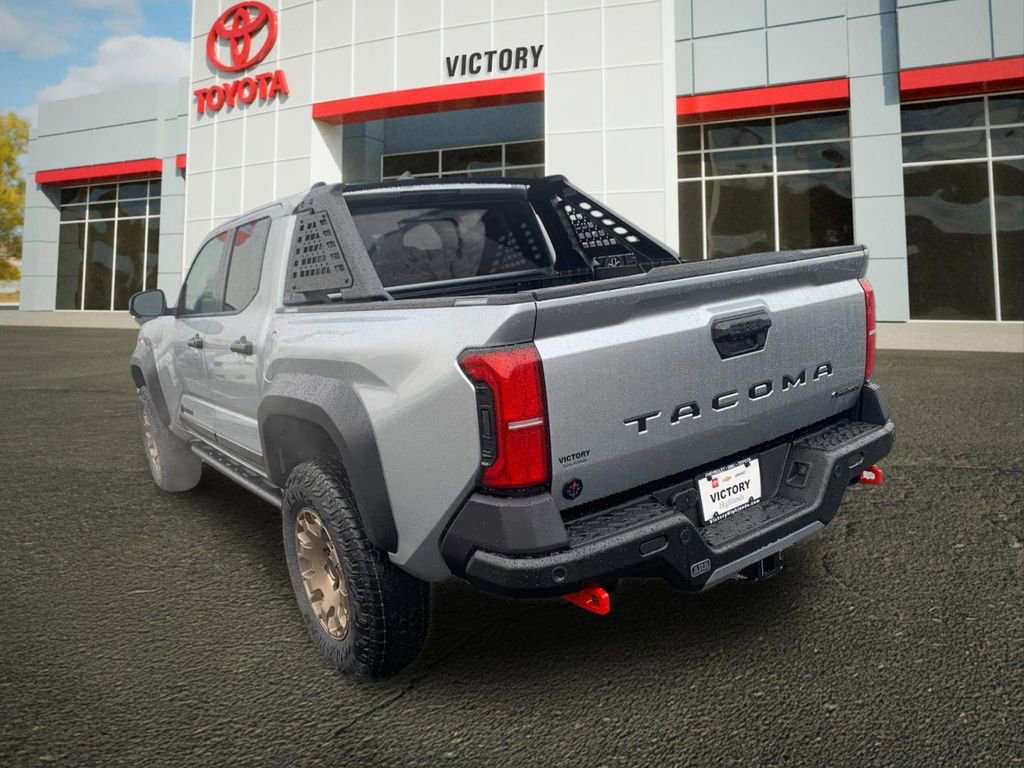 New 2025 Toyota Tacoma Trailhunter image 5