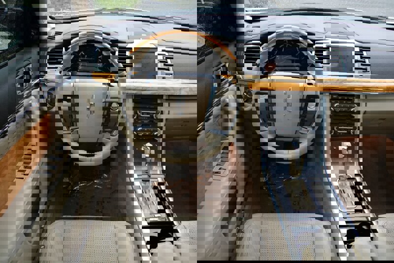 Used 2011 Lincoln MKS AWD w/ 201A Rapid Spec Order Code image 18