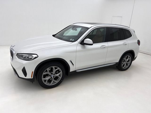 Used 2022 BMW X3 xDrive30i w/ Premium Package AWD/4WD image 5