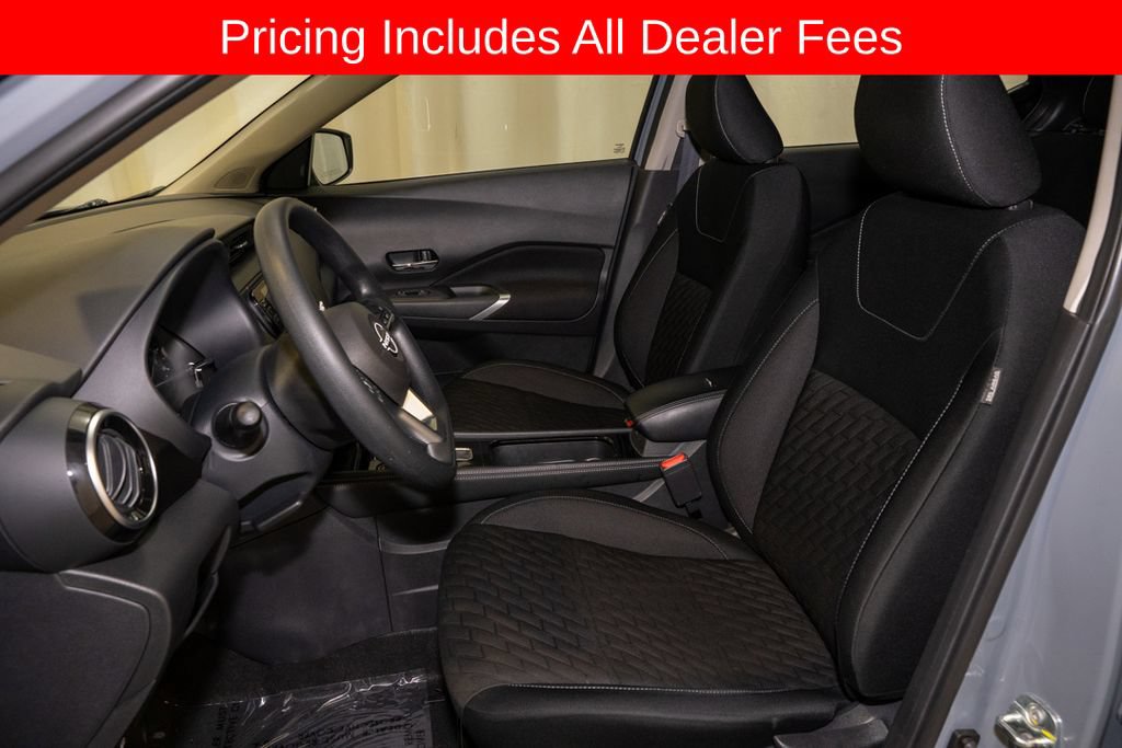 Certified 2022 Nissan Kicks SV FWD image 9