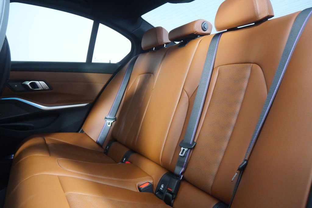 Used 2025 BMW M3 Competition AWD/4WD image 16