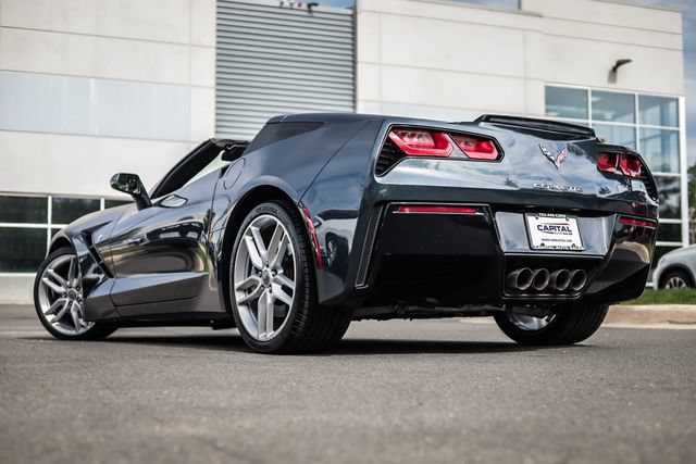 Used 2019 Chevrolet Corvette Stingray Coupe w/ 1LT RWD image 21