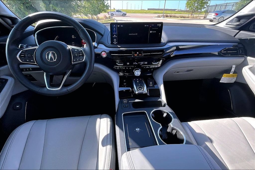 Certified 2026 Acura MDX FWD w/ Technology Package image 17
