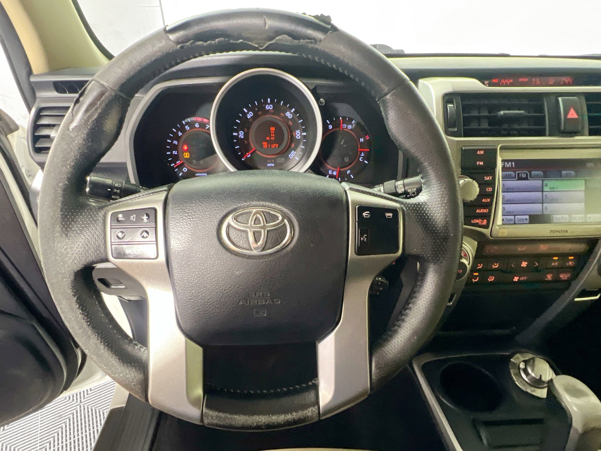 Used 2013 Toyota 4Runner Limited image 17