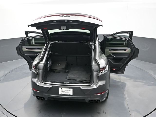 Certified 2025 Porsche Cayenne E-Hybrid Coupe image 28