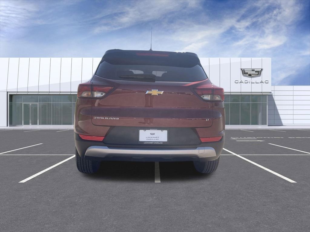 Used 2025 Chevrolet TrailBlazer LT FWD image 7