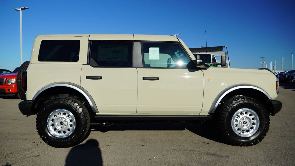 New 2025 Ford Bronco Badlands image 35