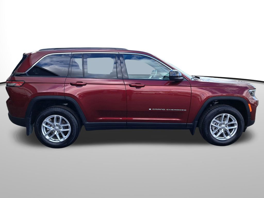 New 2025 Jeep Grand Cherokee Laredo X w/ Luxury Tech Group I image 4
