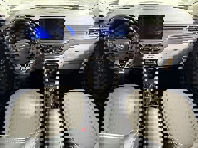 New 2026 Ford Escape Platinum w/ Premium Technology Package image 15