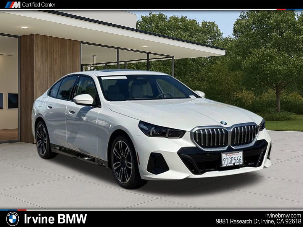 Used 2025 BMW 530i w/ M Sport Package image 6