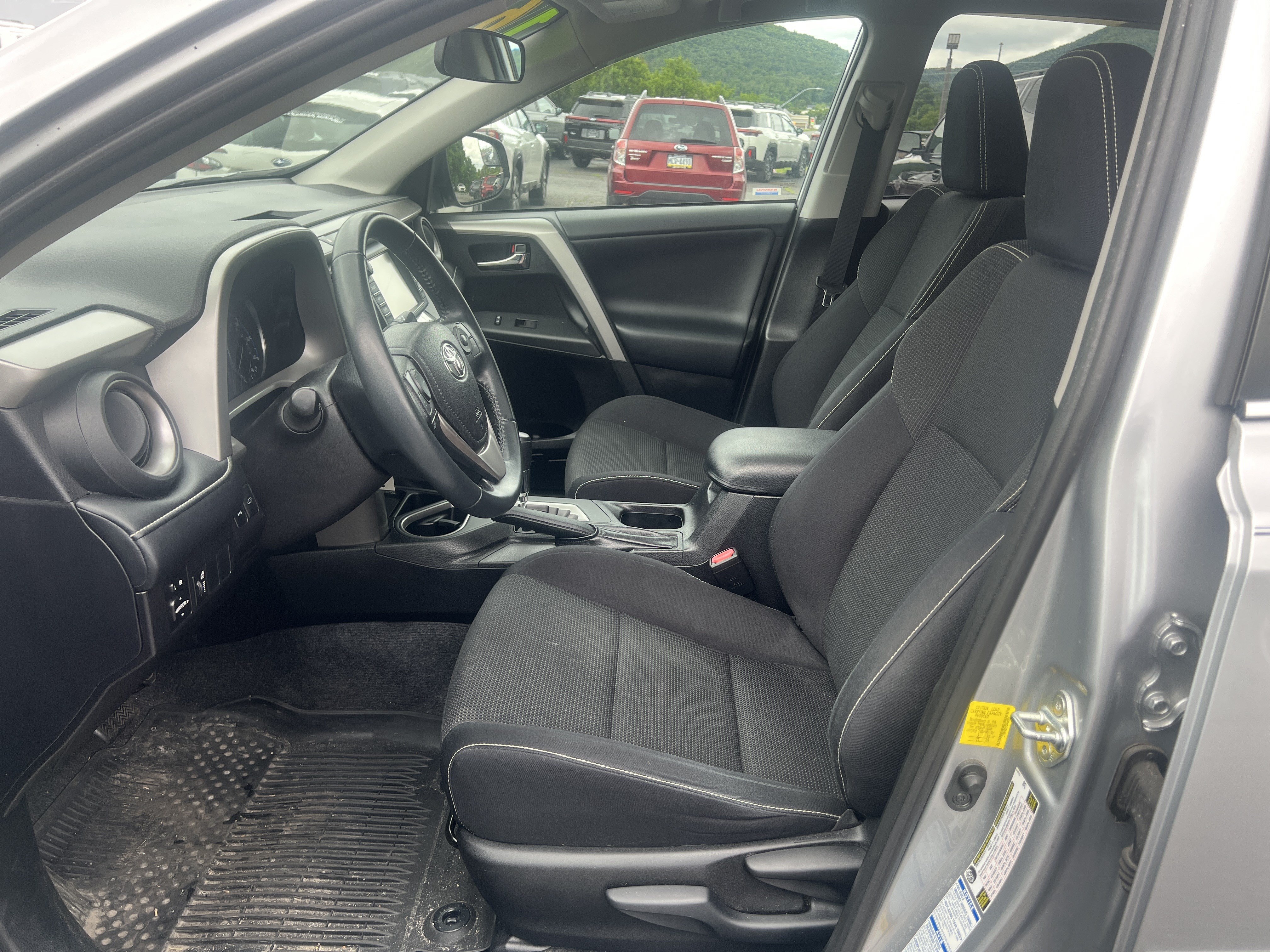 Used 2016 Toyota RAV4 XLE w/ Protection Package AWD/4WD image 12