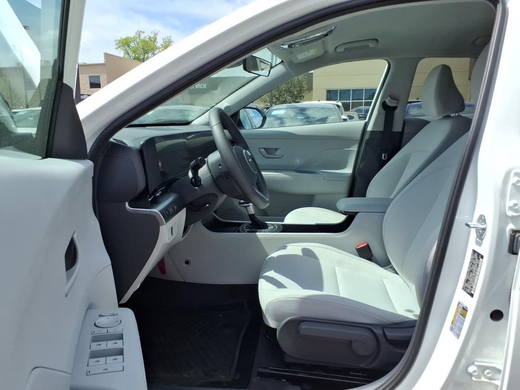 Used 2026 Hyundai Kona SEL Sport FWD image 15