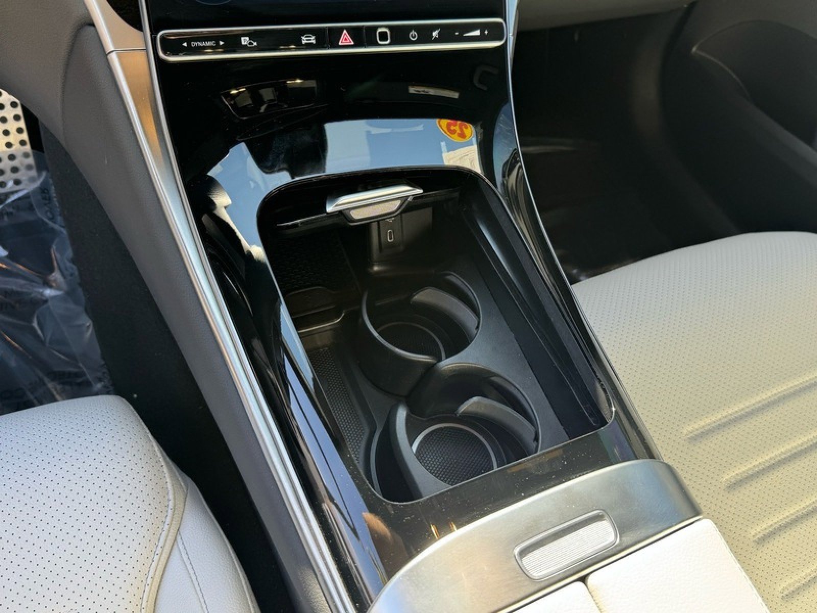 Certified 2025 Mercedes-Benz GLC 300 4MATIC image 15