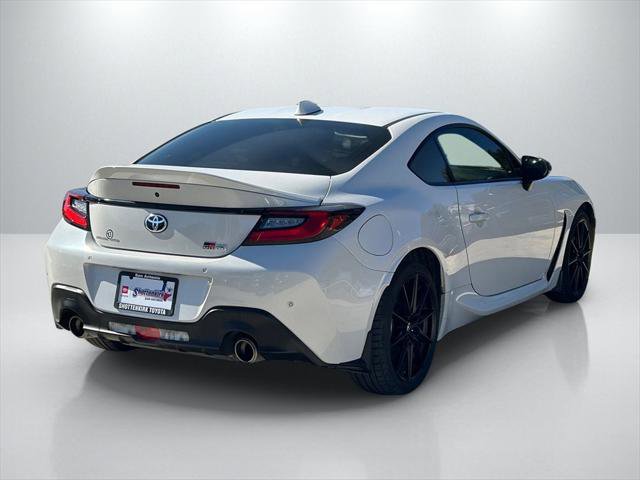 Certified 2024 Toyota GR86 Premium image 5
