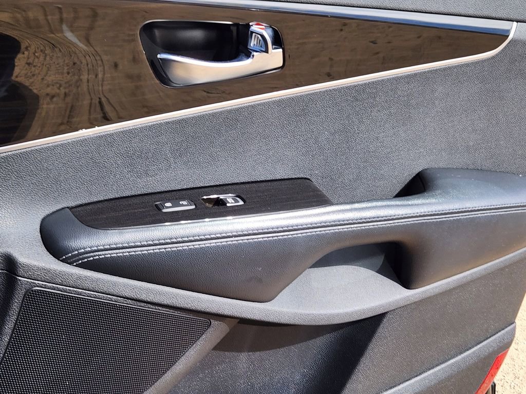 Used 2019 Kia Sorento EX image 15