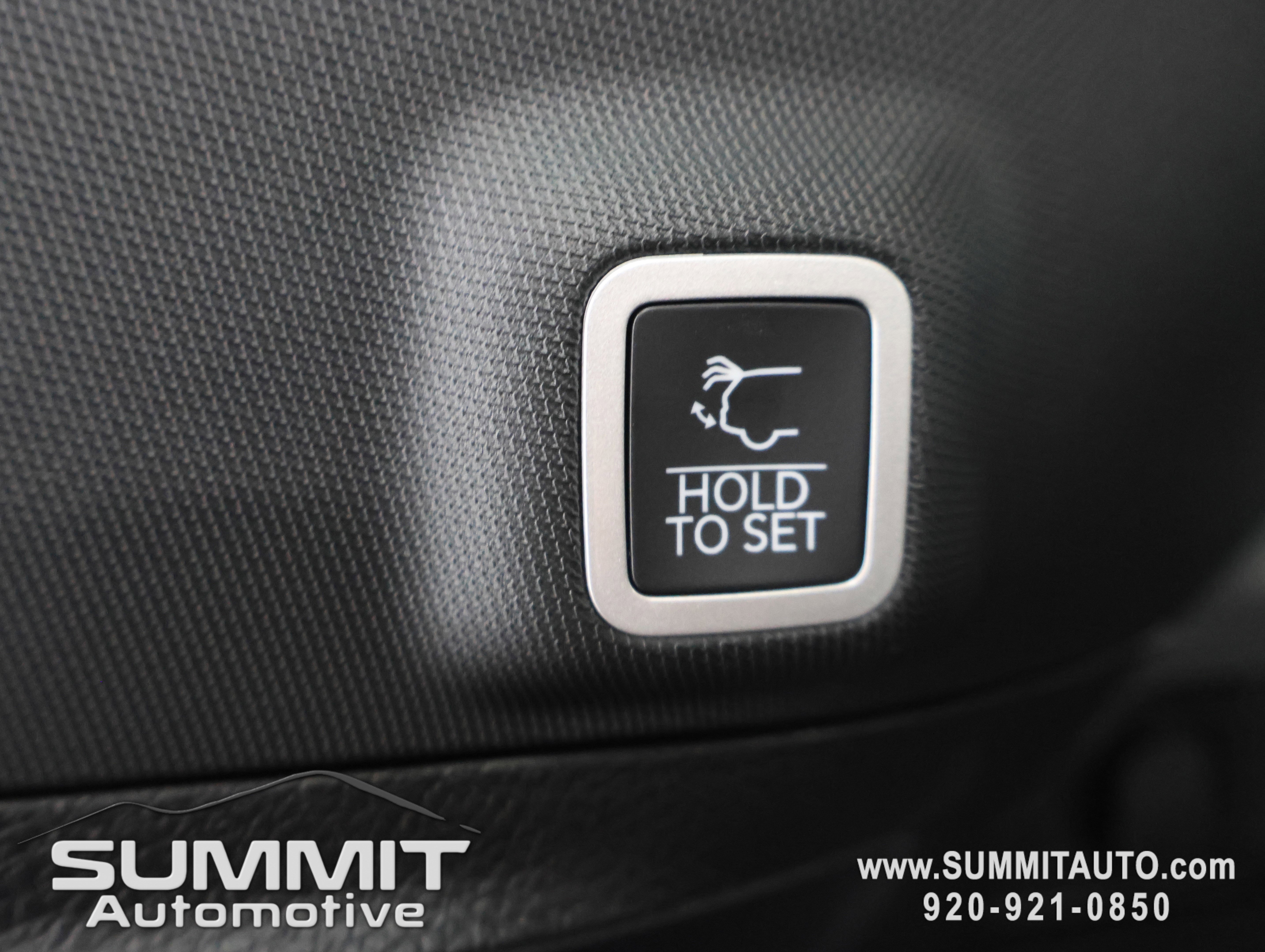 New 2025 Jeep Grand Cherokee Limited w/ Luxury Tech Group II AWD/4WD image 34