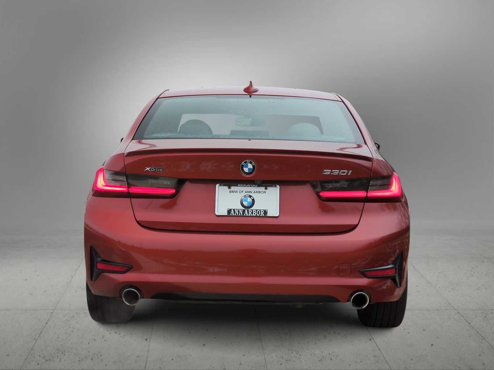 Used 2020 BMW 330i xDrive Sedan w/ Premium Package image 7