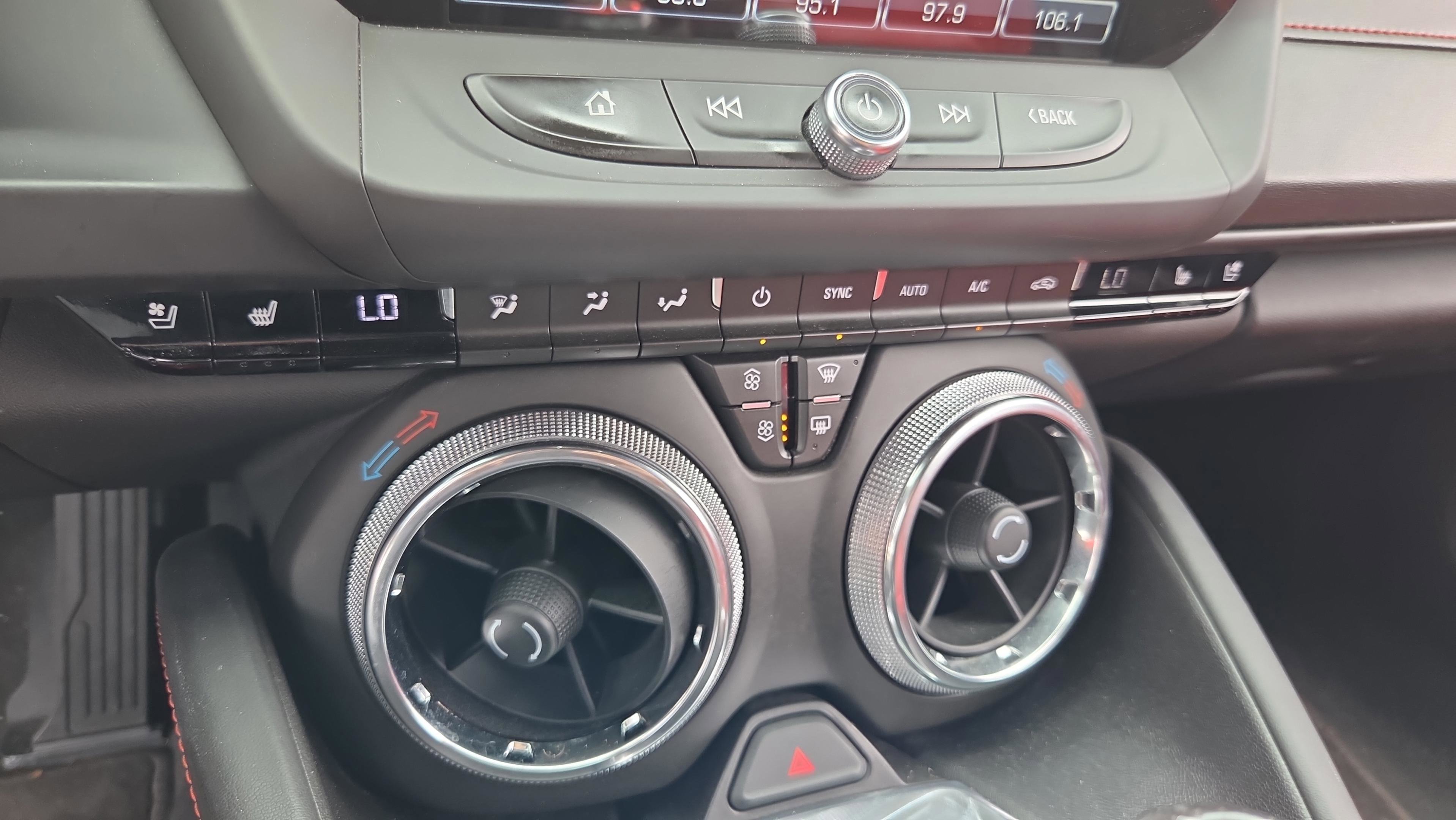 Used 2017 Chevrolet Camaro SS image 21