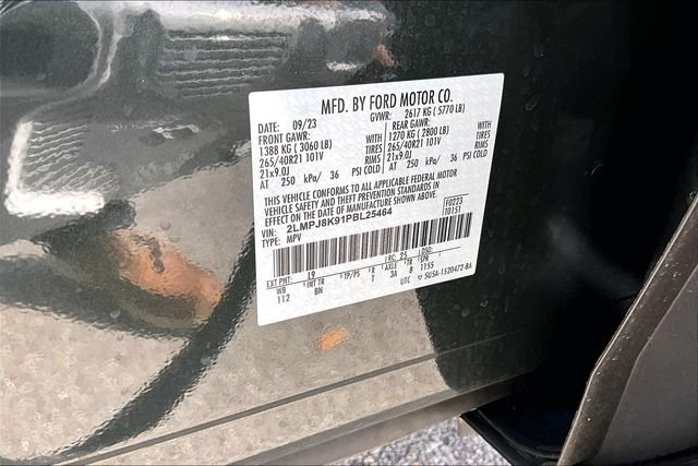 Used 2023 Lincoln Nautilus Reserve w/ Equipment Group 201A image 16