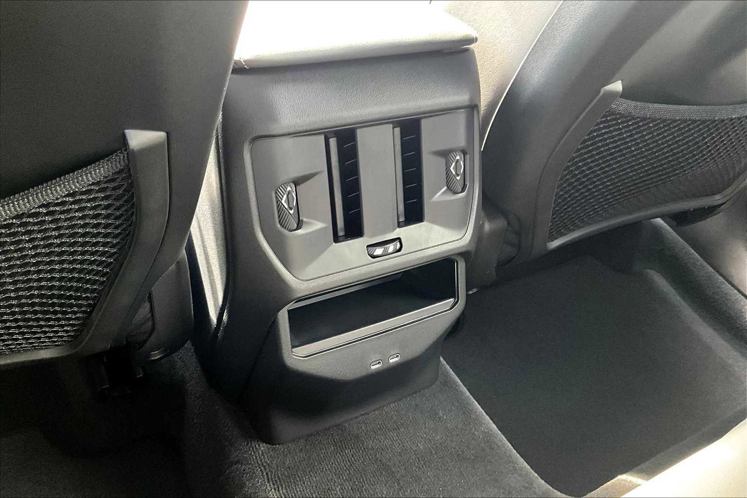 Used 2026 BMW X3 xDrive30 w/ Premium Package image 17