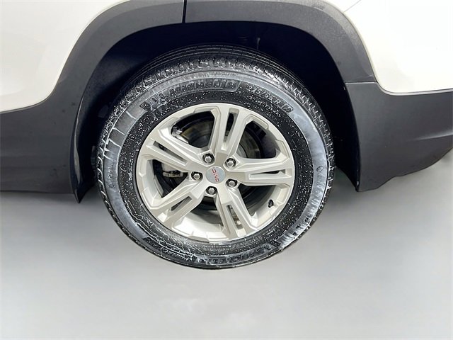 Used 2024 GMC Terrain SLE image 23