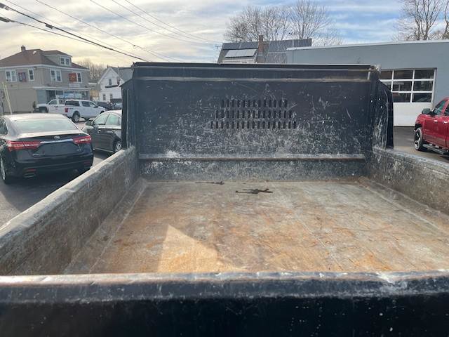 Used 2011 GMC Sierra 3500 W/T w/ Snow Plow Prep Package image 9