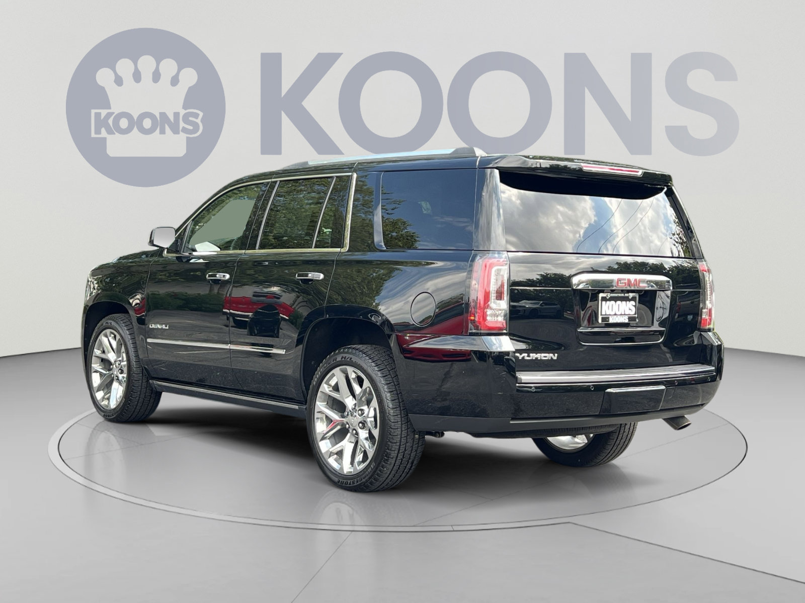Used 2020 GMC Yukon Denali w/ Denali Ultimate Package AWD/4WD image 7