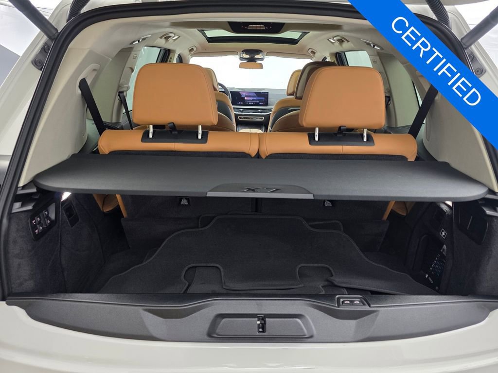 Certified 2026 BMW X7 xDrive40i image 17